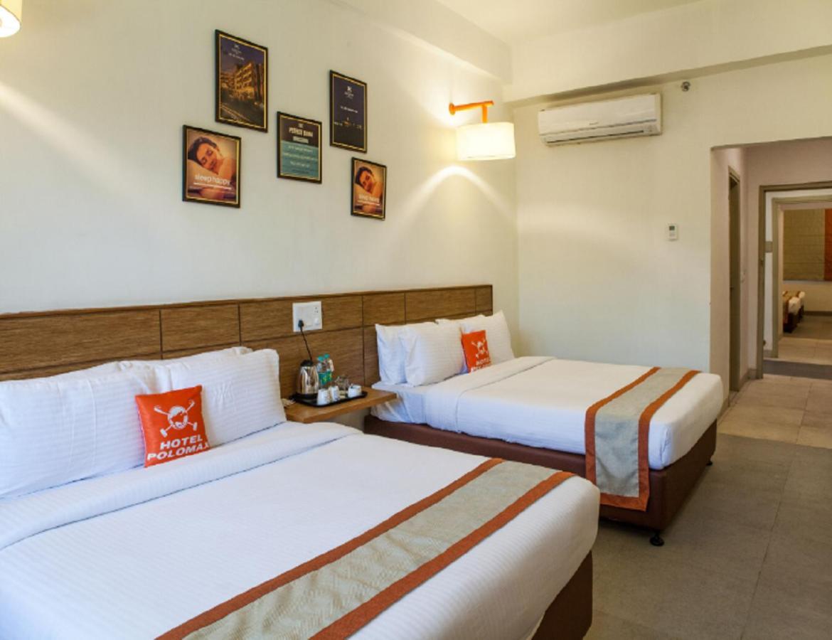 Max Hotels Prayagraj Luaran gambar