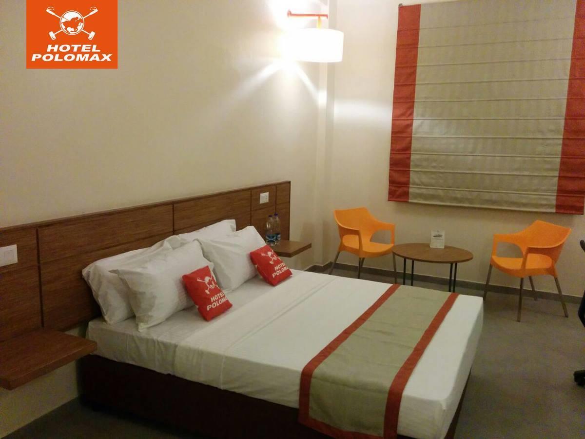 Max Hotels Prayagraj Luaran gambar